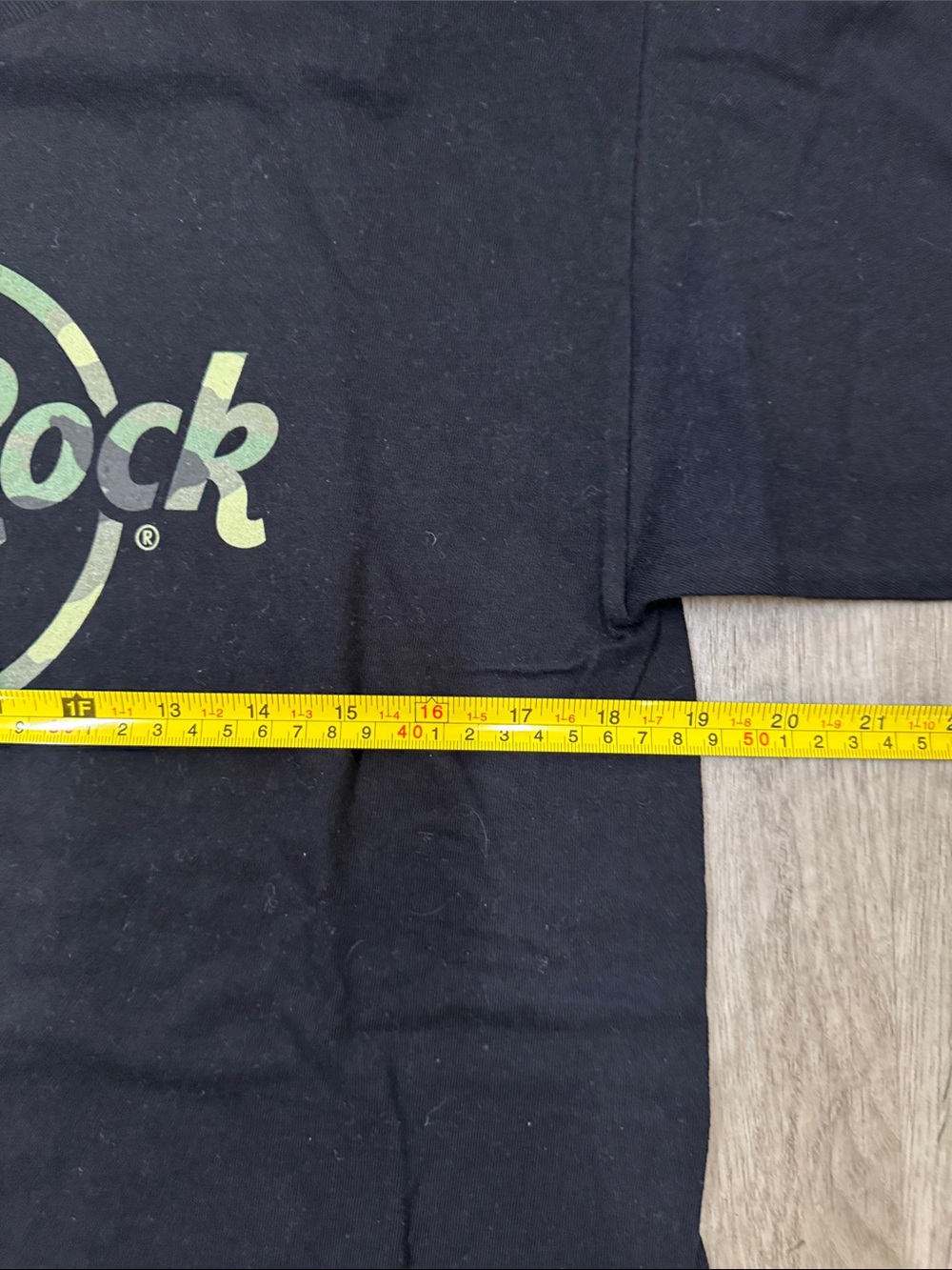 Hard Rock Cafe Black T-Shirt with Green Logo - Memphis - Picture 7 of 7